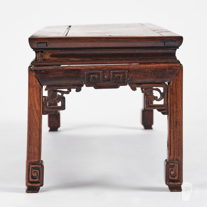A Chinese hardwood low table, - 图6